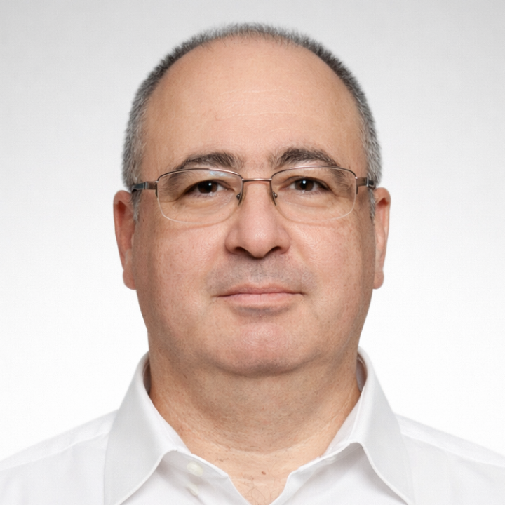 Foto de Dr. Jorge Nilton Casotti 