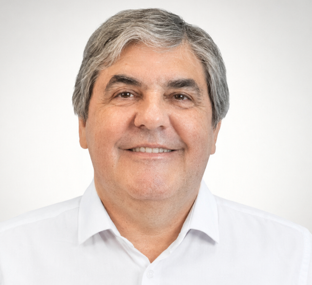 Foto de Dr. Luiz Carlos Ribeiro Lara 