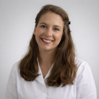 Foto de Dra. Flávia Oliveira Vilela Dos Reis 